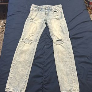 american eagle ripped jeans
